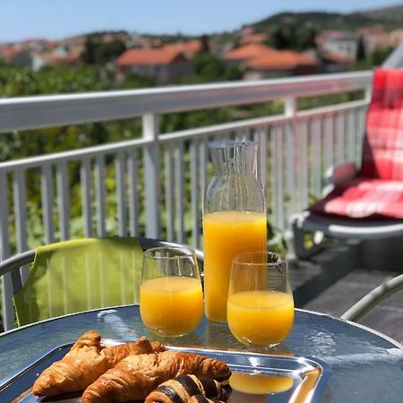 Apartmani Bolero - Obiteljski Odmor Водице Екстер'єр фото