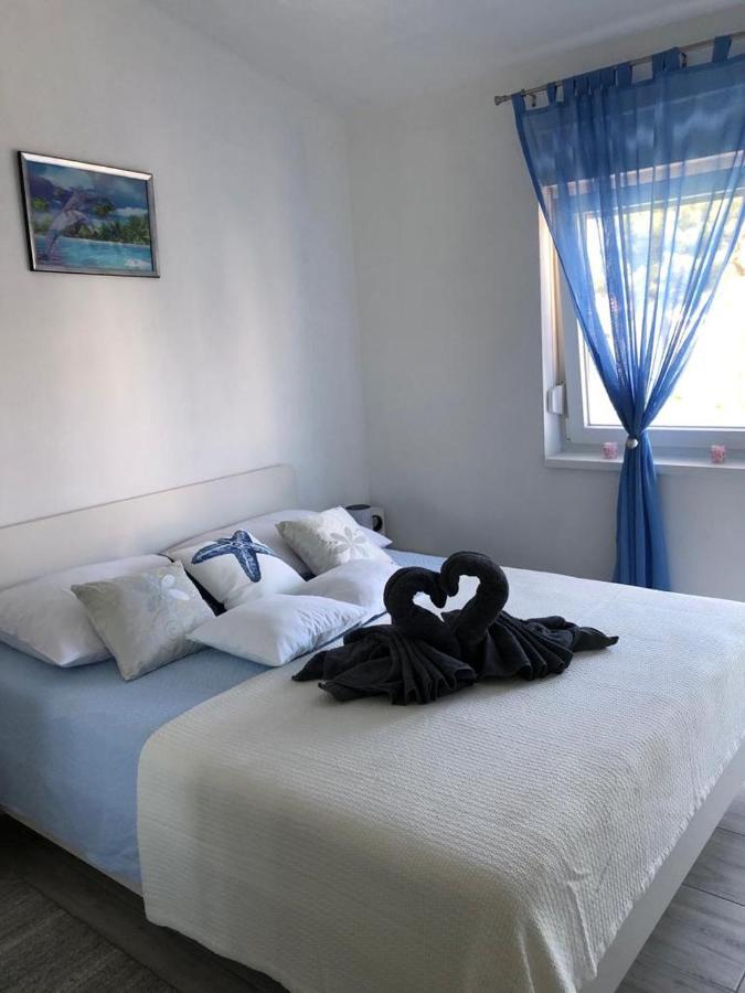 Apartmani Bolero - Obiteljski Odmor Водице Екстер'єр фото